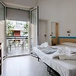 Hotel Edward 3*