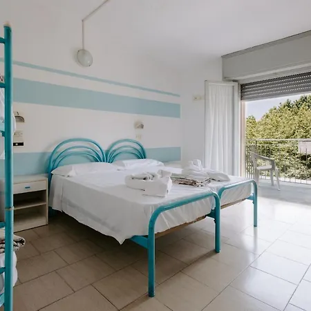 Edward Беллария-Иджеа-Марина