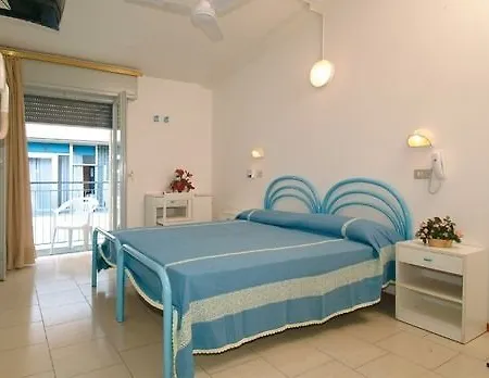 Hotel Edward 3*