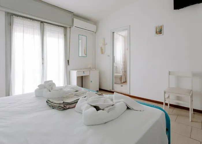 Hotel Edward Bellaria-Igea Marina